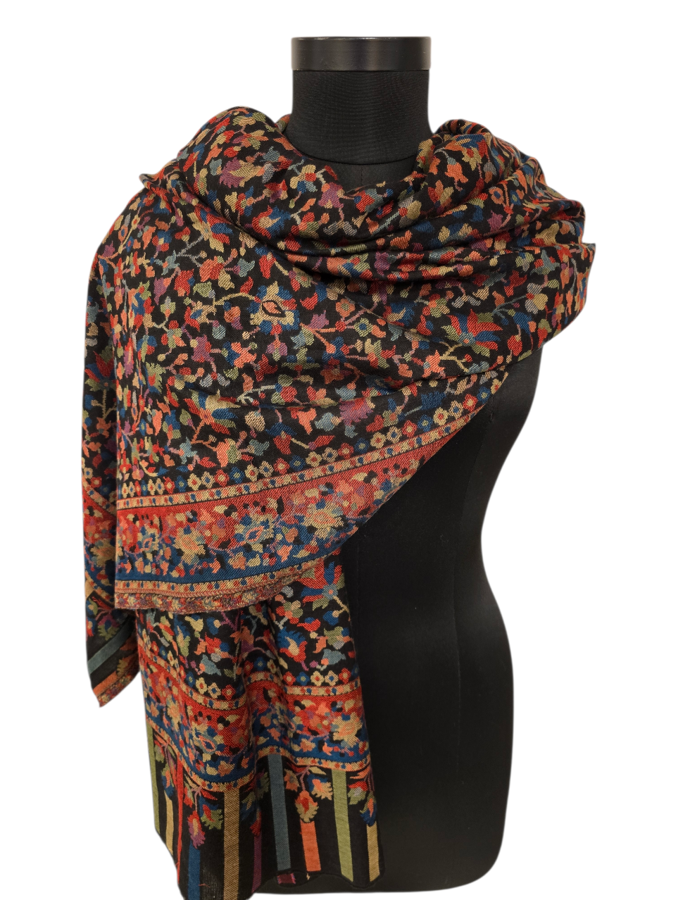 Stort mønstervevet sort sjal i 100% merino ull (36)