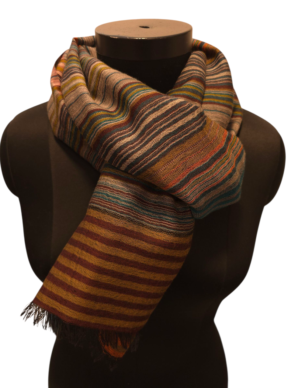 Flerfargede stripete ullskjerf på en grå bunn (80)