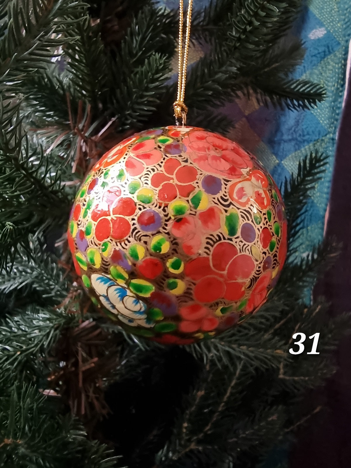 Vakker julekule kalt "blomstereng" (31)