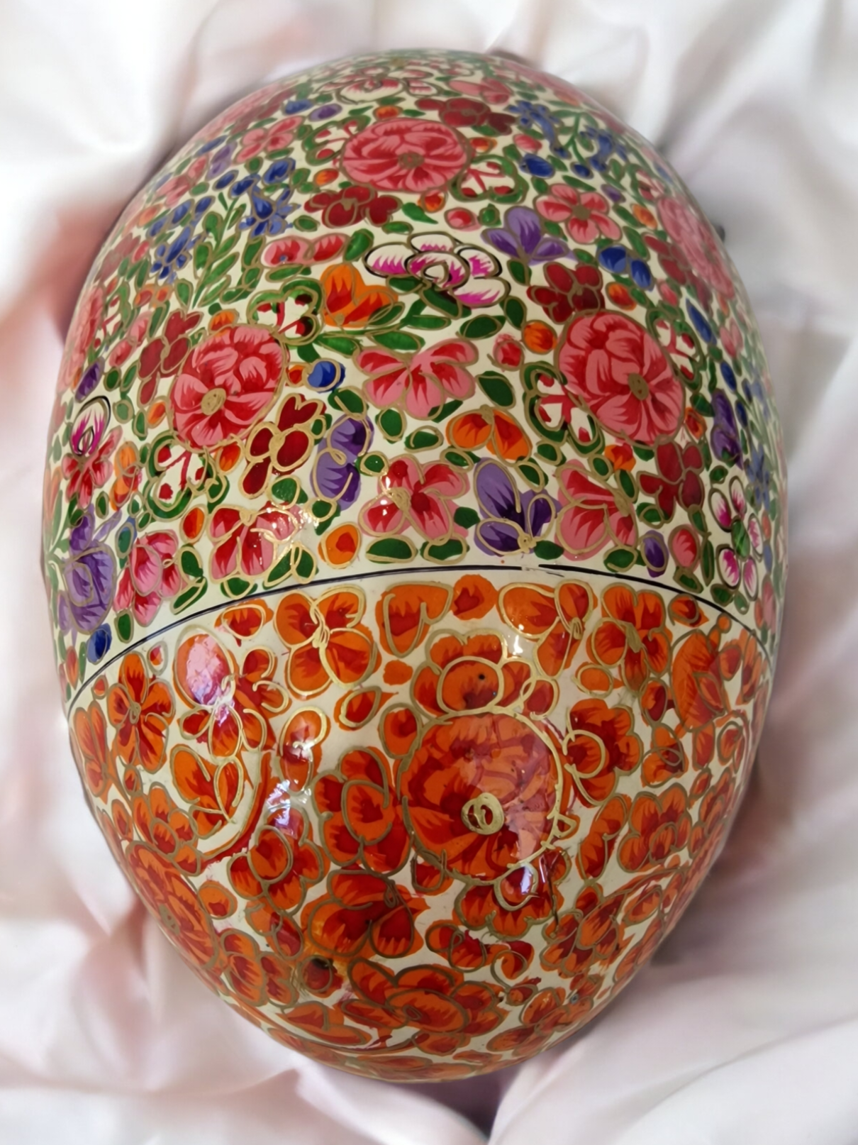 "Blomster-egg" med lokk (17)