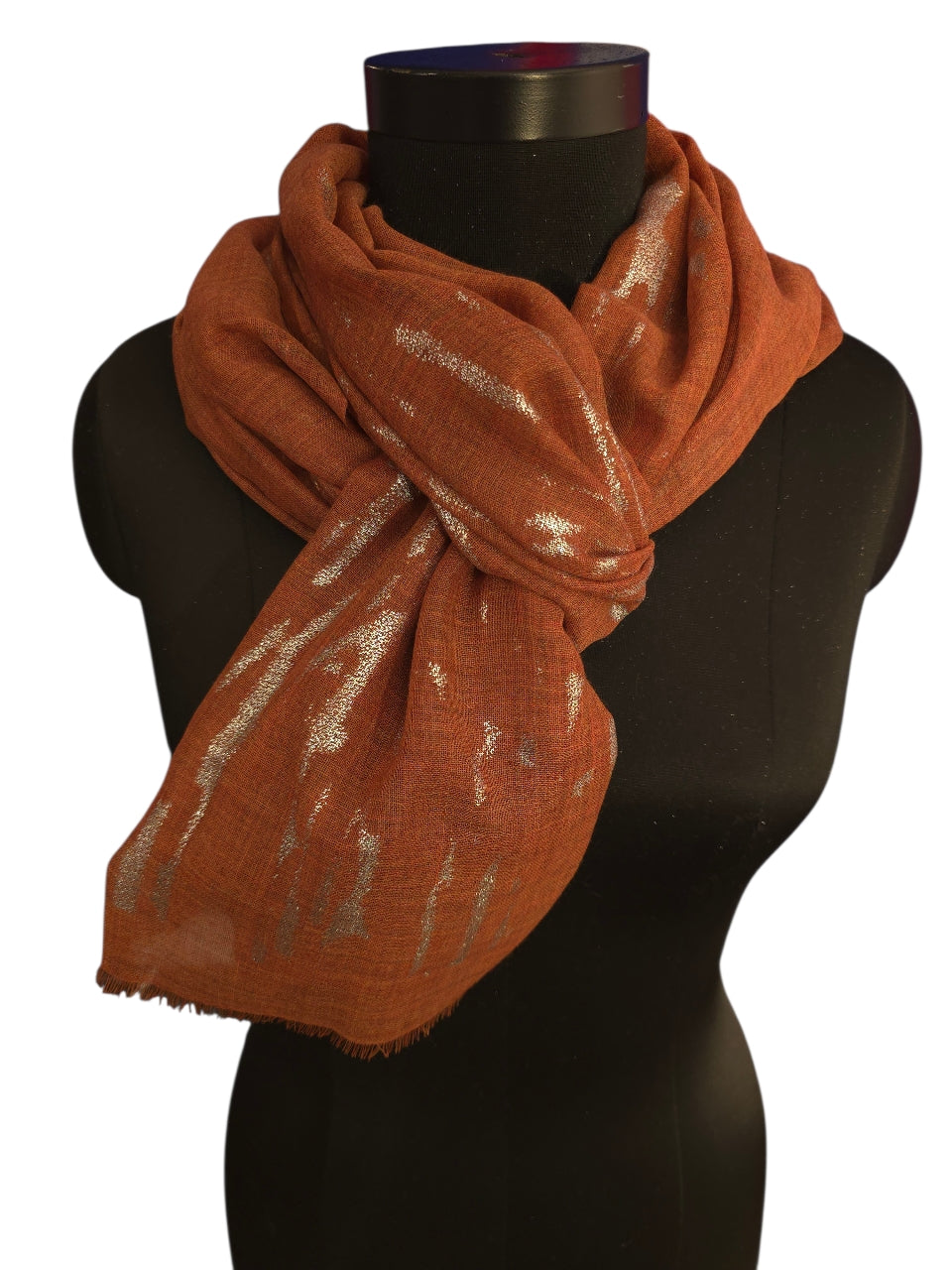 Brun/rustent skjerf i merino og silke med "sølv" mønster (74)