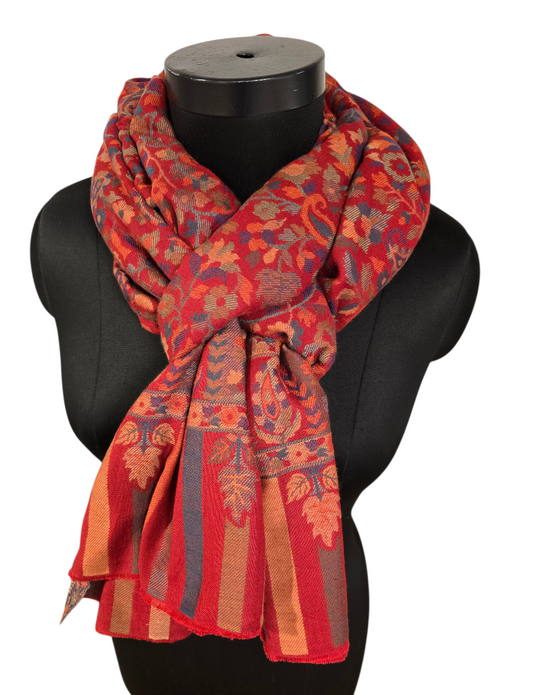 Stort og mykt rødt mønstervevet sjal i ren merino  (47)