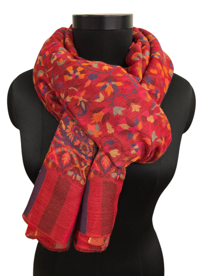 Dyp rødt mønstervevet sjal i cashmere og merino (42)