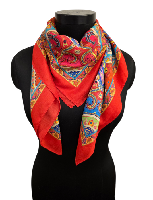 Vakkert firkantet silkeskjerf (21)