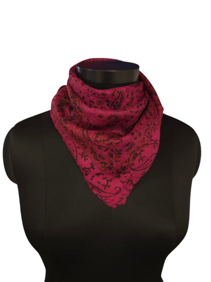 Fuksia farget silkeskjerf 90x90 cm (3)