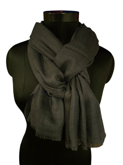 Antrasittgrått skjerf i cashmere (40)