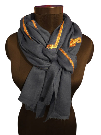 Blekkblått cashmere/merino sjal med håndbroderte detaljer (20)