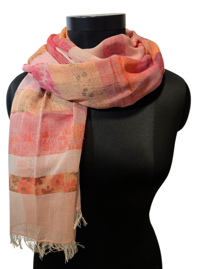 Fersken og rosafarget bomullsskjerf med gylne detaljer (078)