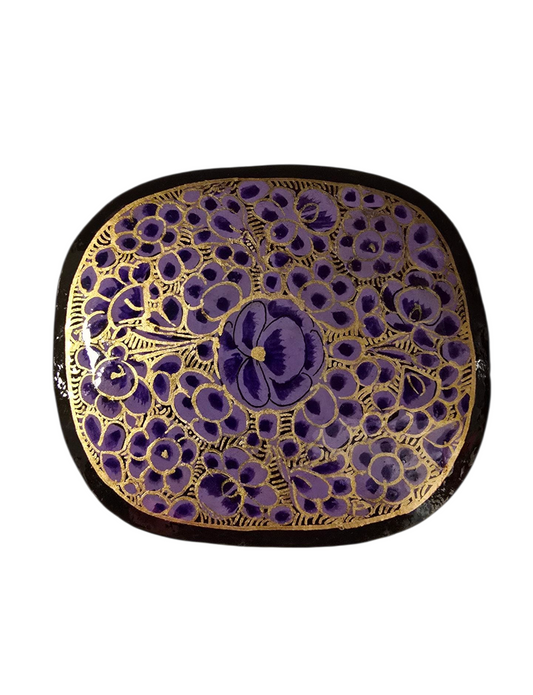 Liten håndlaget boks med lilla blomster (39)