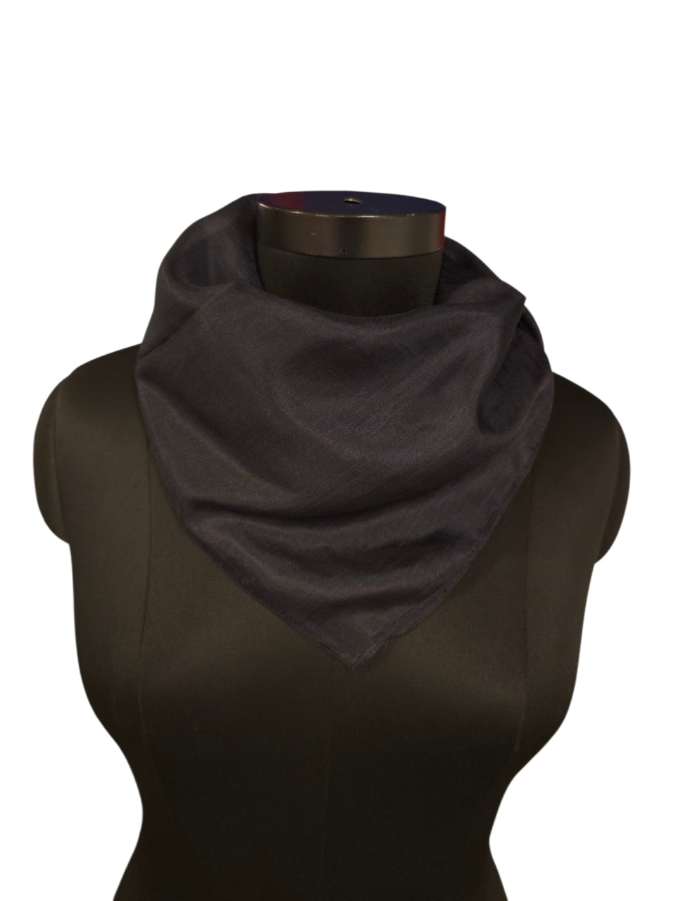 Sort silkeskjerf (90x90cm) i 100% silke (49)
