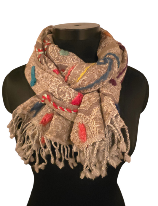 Beige/brunt ullskjerf med broderier (94)