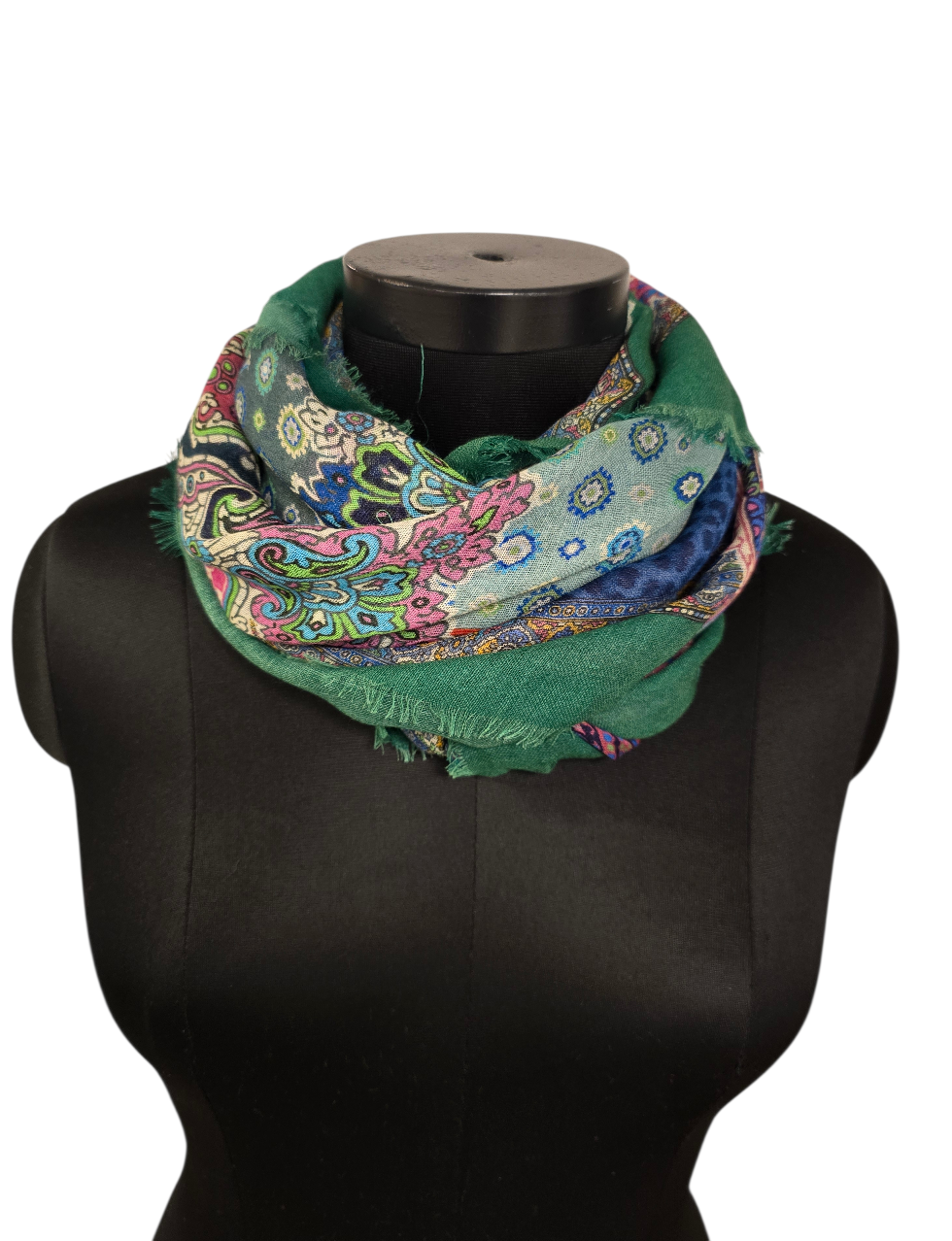 Sprekt firkantet sjal i merino og silke (14)