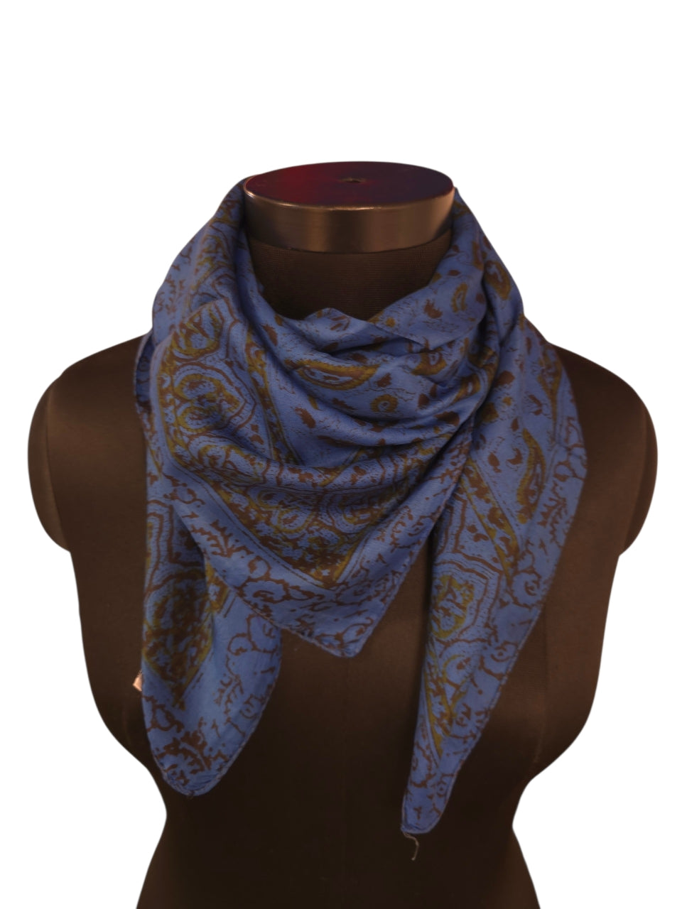 Safir farget silkeskjerf 90x90 cm (5)