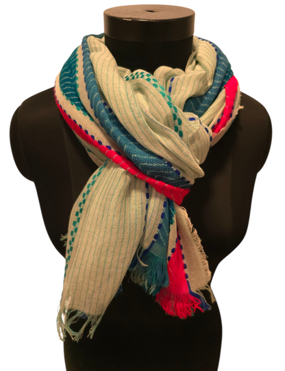 Behagelig bomullssjal med brede og broderte striper (129)