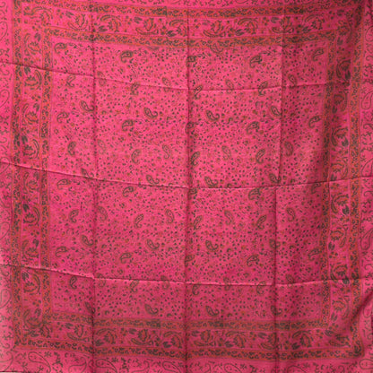 Fuksia farget silkeskjerf 90x90 cm (3)