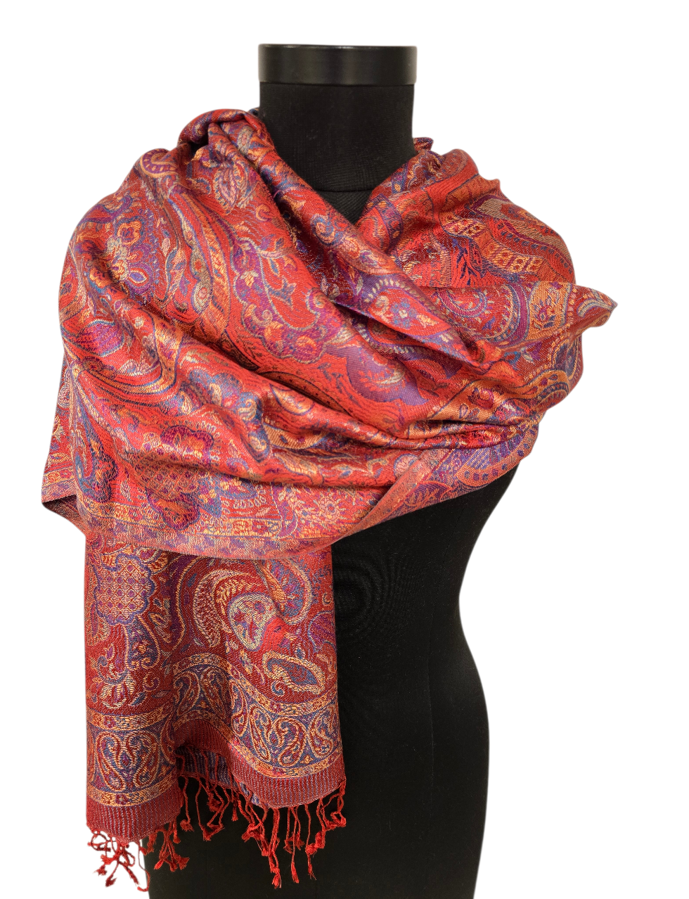 Et behagelig silkesjal i gode farger og mønster (37)