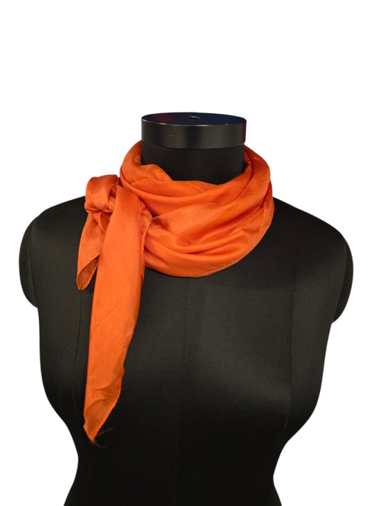 Oransje silkeskjerf (90x90cm) i 100% silke (47)