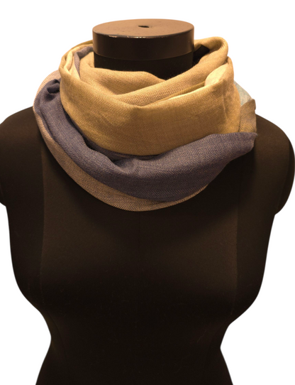 Allsidig skjerf i ren ull (70)