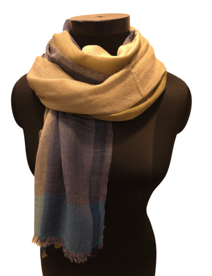 Allsidig skjerf i ren ull (70)