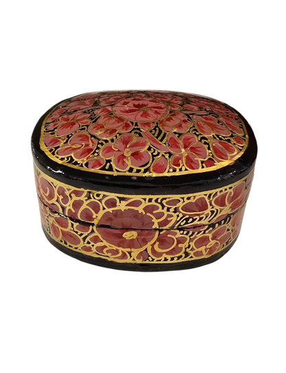 Liten håndlaget boks med rosa/rød/lilla blomster (42)