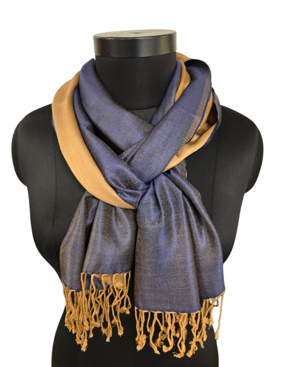 Lekkert tosidig marineblått og beige silkeskjerf (36)