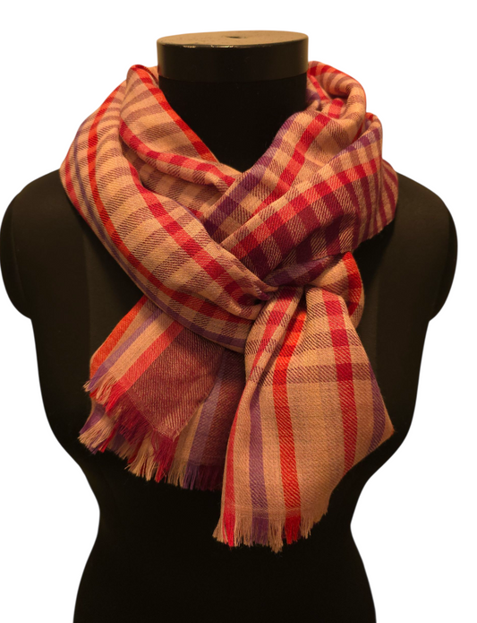 Feminint skjerf i ren ull (79)