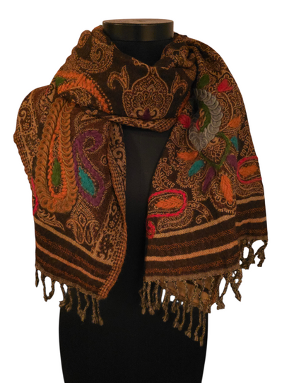 Mørkebrunt ullskjerf med flotte broderier (88)