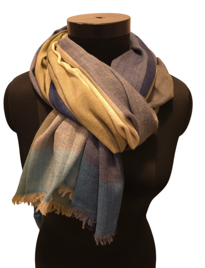 Allsidig skjerf i ren ull (70)