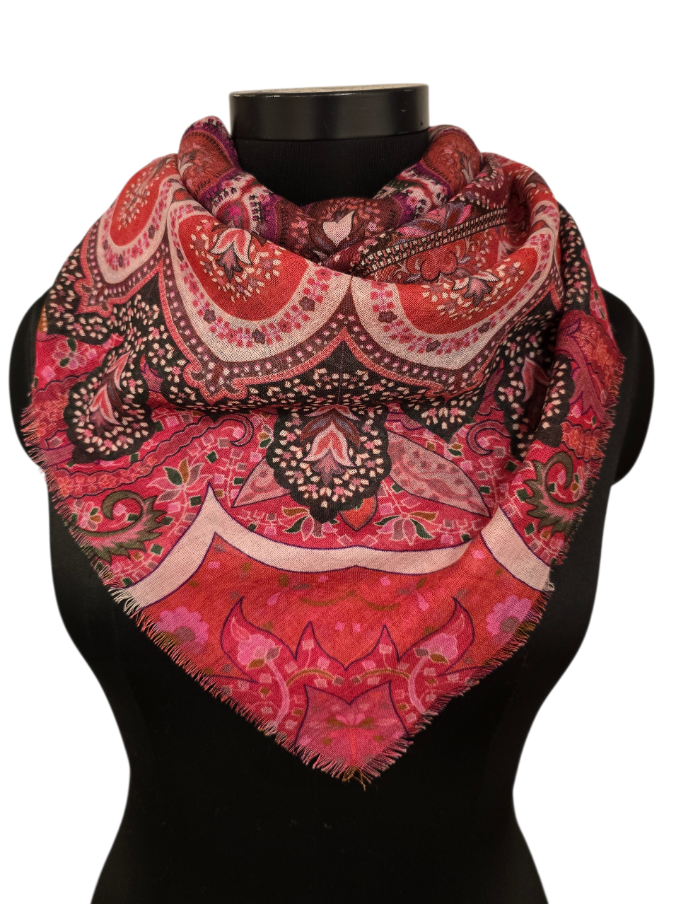 Stort, lett og behagelig firkantet sjal i merino og silke (16)