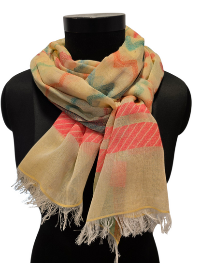 Luftig smørgult skjerf med flotte vevde mønster (087)