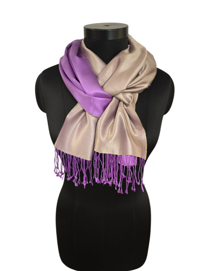 Lekkert tosidig sølv og lilla farget silkeskjerf (37)