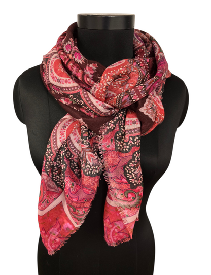 Stort, lett og behagelig firkantet sjal i merino og silke (16)