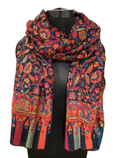 Et klassisk mykt sjal i cashmere og merino fra Kashmir (55)