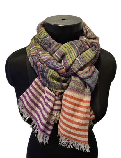 Tynt ullskjerf med striper (77)