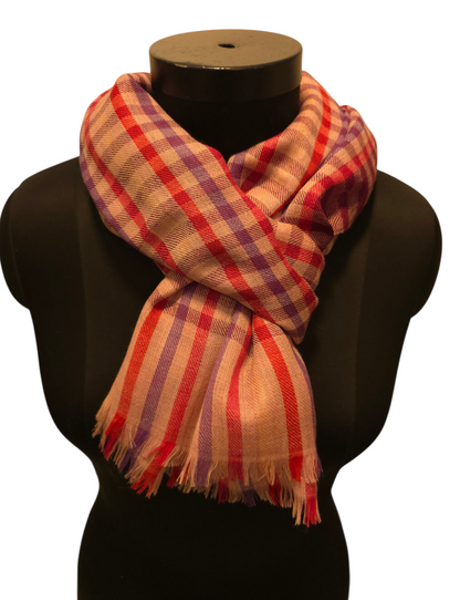 Feminint skjerf i ren ull (79)