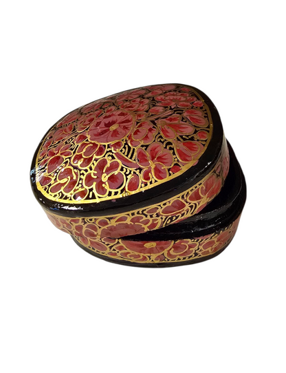 Liten håndlaget boks med rosa/rød/lilla blomster (42)