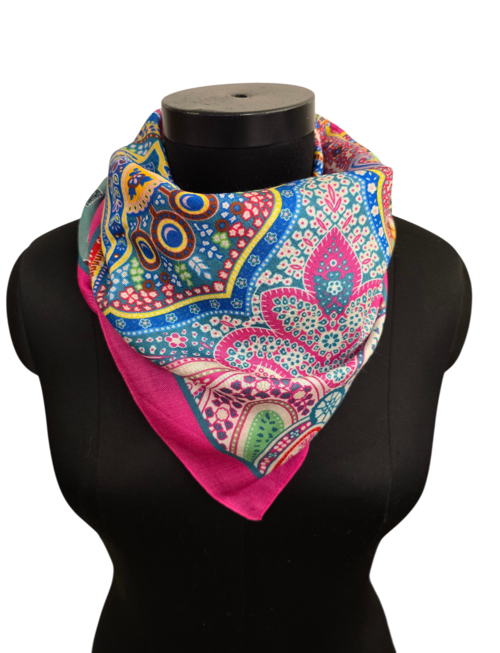 Firkantet silkeskjerf med rosa kant (18)