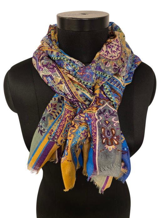 Lett, varmt og behagelig skjerf i merino og silke (5)