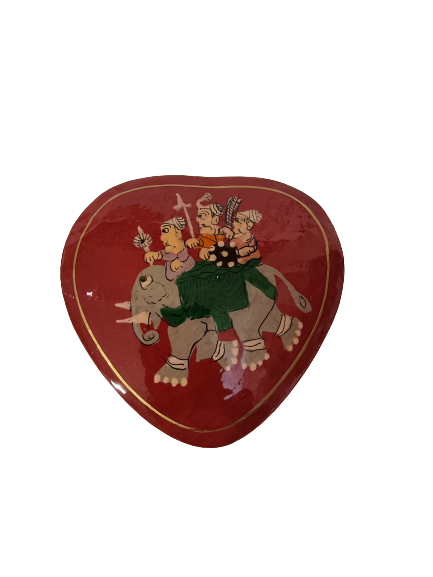 Rød hjerteboks med elefant (11)